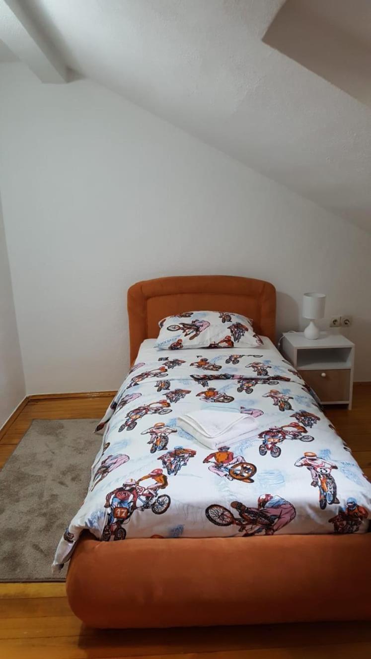 Apartman "Em" Bihac Ngoại thất bức ảnh
